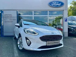 Frostweiß Gebraucht 2019 Ford Fiesta Titanium Kleinwagen | 15.990 € (Etwas zu teuer)