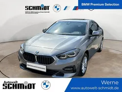 Skyscraper grau Gebraucht 2024 BMW 218 Sport Line Coupé | 30.090 € (Fairer Preis)