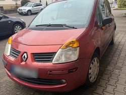 Rot Gebraucht 2001 Renault Modus Van / Kleinbus | 800 €