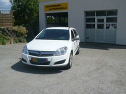 Weiß Gebraucht 2009 Opel Astra Kombi | 5.900 €