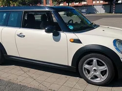 Beige Gebraucht 2009 Mini Cooper D Clubman Kombi | 5.999 € (Guter Preis)