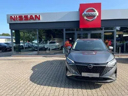 Grau Neu 2025 Nissan Qashqai N-Connecta SUV | 34.990 € (Teuer)