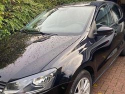 Schwarz Gebraucht 2014 VW Polo Comfortline Limousine | 7.900 € (Guter Preis)