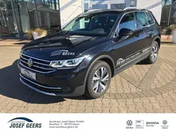 Schwarz Gebraucht 2022 VW Tiguan Elegance SUV | 35.259 € (Fairer Preis)