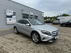 Silber Gebraucht 2016 Mercedes GLA200 Urban SUV | 16.980 € (Guter Preis)