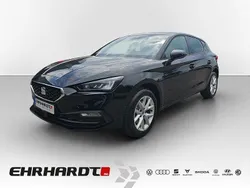 Magnetic grau metallic Neu 2025 Seat Leon Style Limousine | 31.990 € (Fairer Preis)