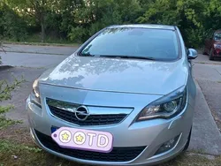Silber Gebraucht 2010 Opel Astra Sport Limousine | 5.300 € (Teuer)