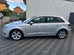 Silber Gebraucht 2013 Audi A3 Sportback Ambiente Limousine | 9.399 € (Fairer Preis)