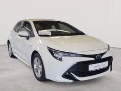 Schneeweiß Gebraucht 2019 Toyota Corolla Business Edition Limousine | 17.890 € (Guter Preis)