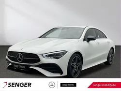 Weiß Gebraucht 2024 Mercedes CLA200 AMG line Coupé | 39.379 € (Fairer Preis)