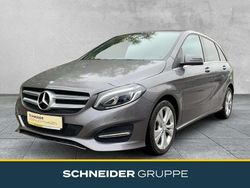 Grau Gebraucht 2016 Mercedes B180 Urban Van / Kleinbus | 17.690 € (Fairer Preis)
