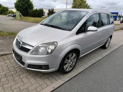 Silber Gebraucht 2007 Opel Zafira Van / Kleinbus | 1.100 € (Guter Preis)