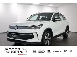Weiß Gebraucht 2024 VW Tiguan Goal SUV | 36.540 € (Guter Preis)