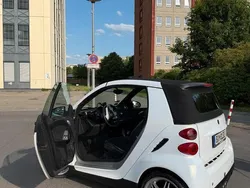 Weiß Gebraucht 2009 Smart ForTwo Cabrio Brabus Cabrio | 4.200 € (Guter Preis)