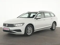 Weiß Gebraucht 2021 VW Passat Limousine | 19.187 € (Guter Preis)