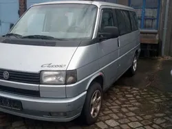Silber Gebraucht 1994 VW T4 Van | 3.000 €