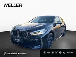 Black sapphire (schwarz) Gebraucht 2024 BMW M135 Comfort Edition Kleinwagen | 33.333 € (Guter Preis)