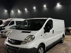 Weiß Gebraucht 2013 Opel Vivaro Van | 3.900 € (Superpreis)