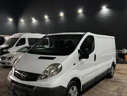 Weiß Gebraucht 2013 Opel Vivaro Van | 4.200 € (Guter Preis)