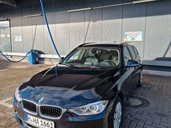 Schwarz Gebraucht 2013 BMW 318 Kombi | 6.500 € (Fairer Preis)