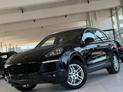 Schwarz Gebraucht 2016 Porsche Cayenne SUV | 39.991 € (Teuer)
