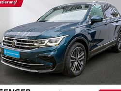 Blau Gebraucht 2022 VW Tiguan Elegance SUV | 28.180 € (Fairer Preis)