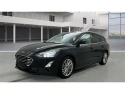Schwarz Gebraucht 2020 Ford Focus Titanium Kombi | 13.990 € (Superpreis)