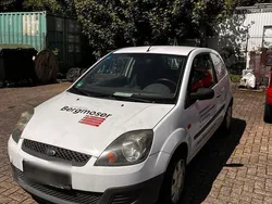 Weiß Gebraucht 2009 Ford Fiesta Kleinwagen | 600 € (Superpreis)