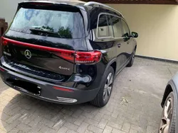 Kosmosschwarz metalliclack Gebraucht 2022 Mercedes EQB300 SUV | 33.000 € (Guter Preis)
