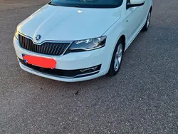 Weiß Gebraucht 2018 Skoda Rapid Clever Limousine | 11.900 € (Fairer Preis)