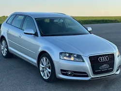 Silber Gebraucht 2011 Audi A3 Sportback Attraction Limousine | 8.990 € (Fairer Preis)