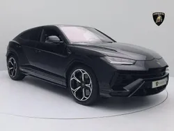 Nero helene Neu 2025 Lamborghini Urus SUV | 304.900 €