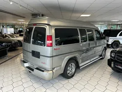 Grau Gebraucht 2004 Chevrolet Express Van / Kleinbus | 29.900 €