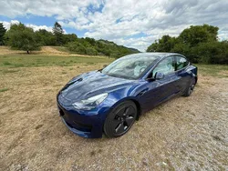 Blau Gebraucht 2022 Tesla Model 3 Limousine | 26.000 € (Fairer Preis)