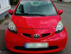 Rot Gebraucht 2008 Toyota Aygo Kleinwagen | 999 € (Superpreis)