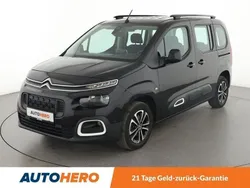 Schwarz Gebraucht 2018 Citroën Berlingo Feel Van / Kleinbus | 17.390 € (Fairer Preis)