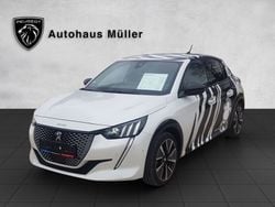 Weiß Gebraucht 2021 Peugeot e-208 GT Kleinwagen | 19.900 € (Etwas zu teuer)