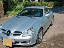 Silber Gebraucht 2006 Mercedes SLK200 Cabrio | 7.400 €