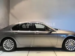 Grau Gebraucht 2003 BMW 745 Limousine | 14.999 €