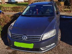 Grau Gebraucht 2011 VW Passat Comfortline Kombi | 6.300 € (Fairer Preis)