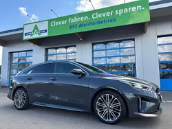 Grau Gebraucht 2021 Kia ProCeed GT-Line Kleinwagen | 23.500 € (Etwas zu teuer)