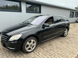 Schwarz Gebraucht 2011 Mercedes R350 Van / Kleinbus | 4.500 € (Superpreis)
