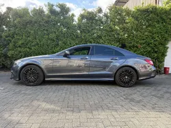 Grau Gebraucht 2017 Mercedes CLS400 Coupé | 21.000 €