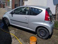 Silber Gebraucht 2007 Peugeot 107 Filou Kleinwagen | 1.900 € (Etwas zu teuer)