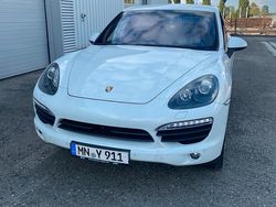 Weiß Gebraucht 2013 Porsche Cayenne S SUV | 23.000 €
