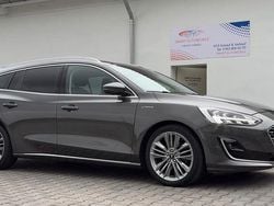 Grau Gebraucht 2019 Ford Focus Vignale Kombi | 15.990 € (Guter Preis)