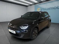 Schwarz Gebraucht 2024 Fiat 600 Kleinwagen | 26.949 € (Etwas zu teuer)