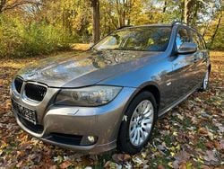 Grau Gebraucht 2008 BMW 320 Sport Line Kombi | 2.499 € (Guter Preis)
