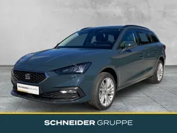 Blau Neu 2025 Seat Leon ST Style Kombi | 46.025 €