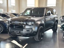 Grau Gebraucht 2023 Land Rover Defender Carpathian Edition SUV | 98.500 € (Superpreis)